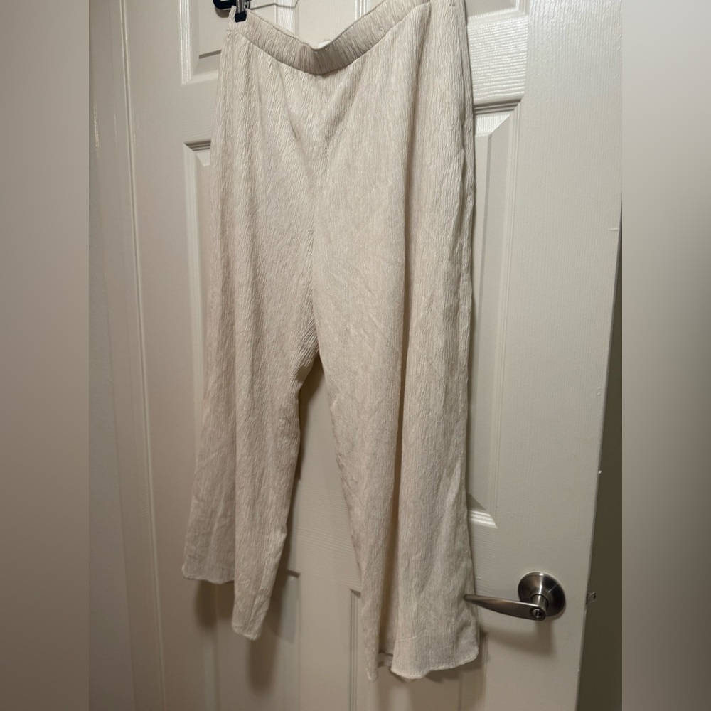 Abercrombie & Fitch Off-White Wide-Leg Pants - Picture 14 of 16